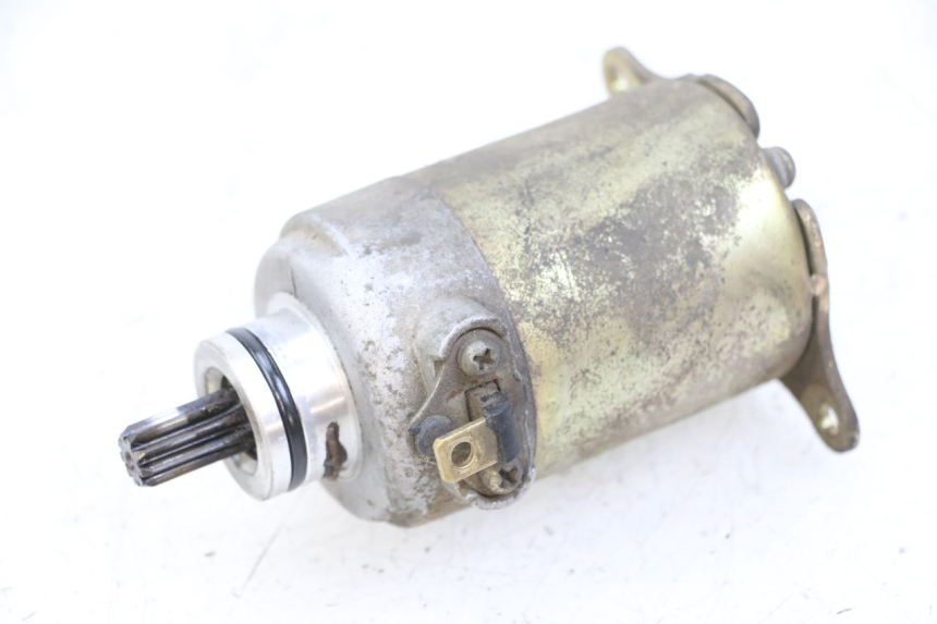 photo de MOTOR DE ARRANQUE VONROAD YIBEN 125 (2006 - 2010) - Outro ângulo de visão