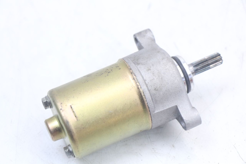 photo de MOTOR DE ARRANQUE YAMAHA XMAX X-MAX 125 (2006 - 2009) - Outro ângulo de visão