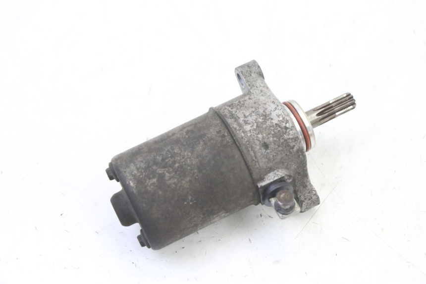 photo de MOTOR DE ARRANQUE YAMAHA XMAX X-MAX 125 (2006 - 2009) - Outro ângulo de visão