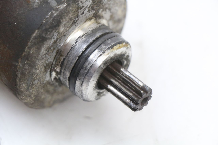 photo de MOTOR DE ARRANQUE PIAGGIO XEVO - X EVO 125 (2007 - 2017) - Detalhe da peça