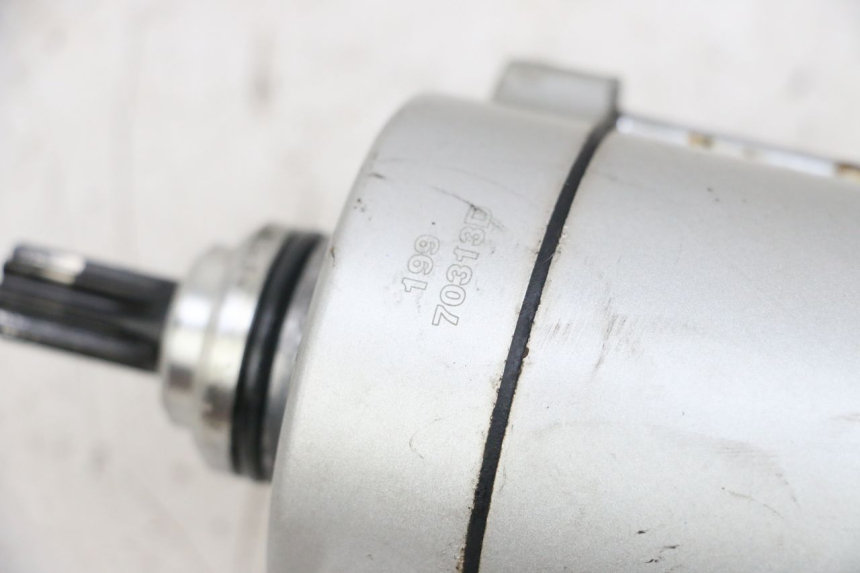photo de MOTOR DE ARRANQUE SYM XS 125 (2007 - 2016) - Detalhe da peça
