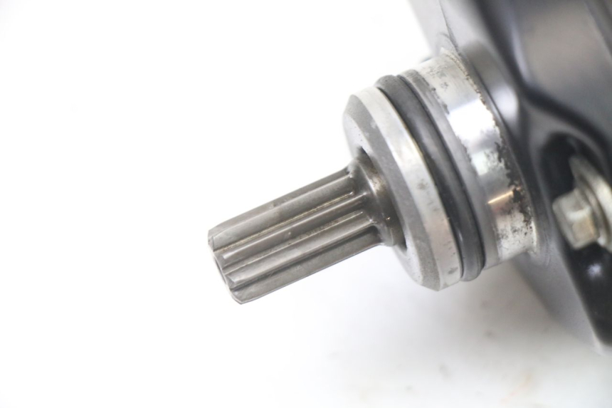 photo de MOTOR DE ARRANQUE YAMAHA FZS FAZER 600 (2001 - 2003) - Outro ângulo de visão