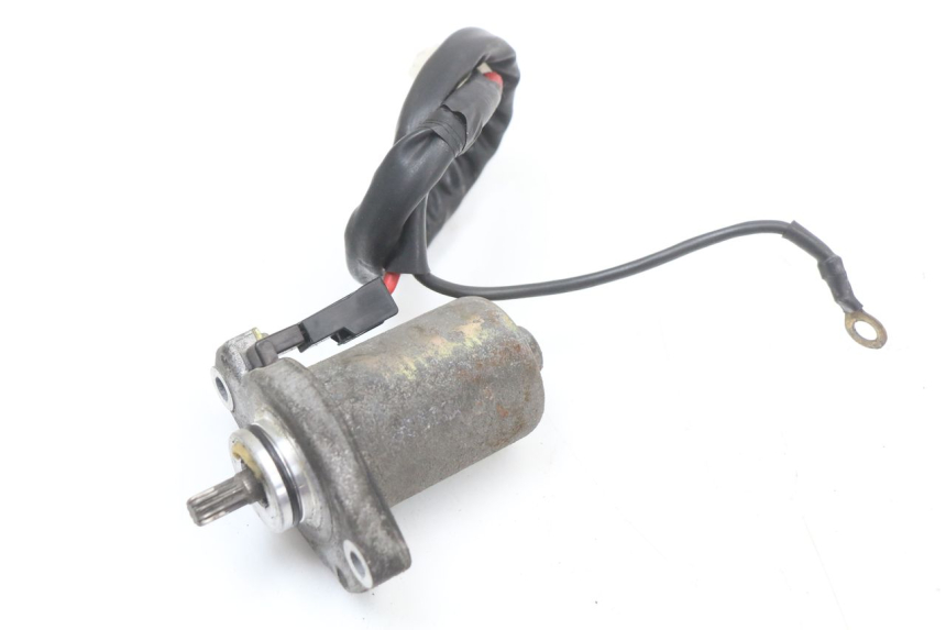 photo de MOTOR DE ARRANQUE YAMAHA YE ZEST 50 (1992 - 1998) - Detalhe da peça