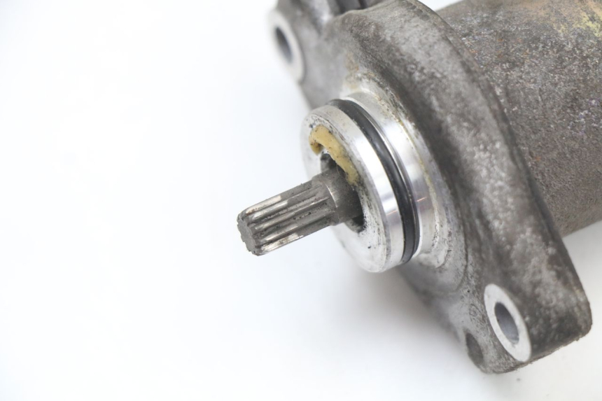 photo de MOTOR DE ARRANQUE YAMAHA YE ZEST 50 (1992 - 1998) - Zoom do estado de desgaste