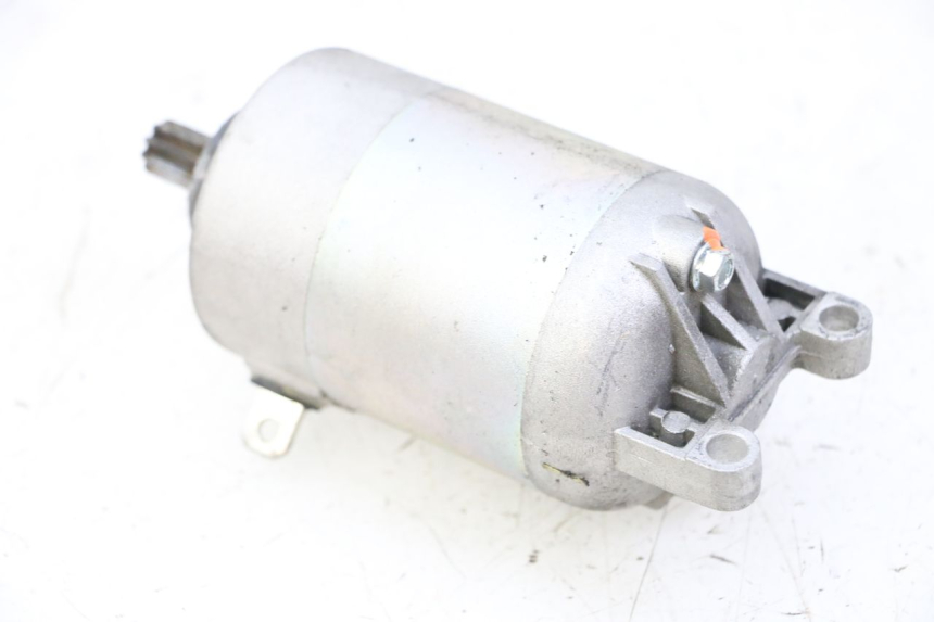 photo de MOTOR DE ARRANQUE YAMAHA YP MAJESTY 125 (2002 - 2006) - Detalhe da peça
