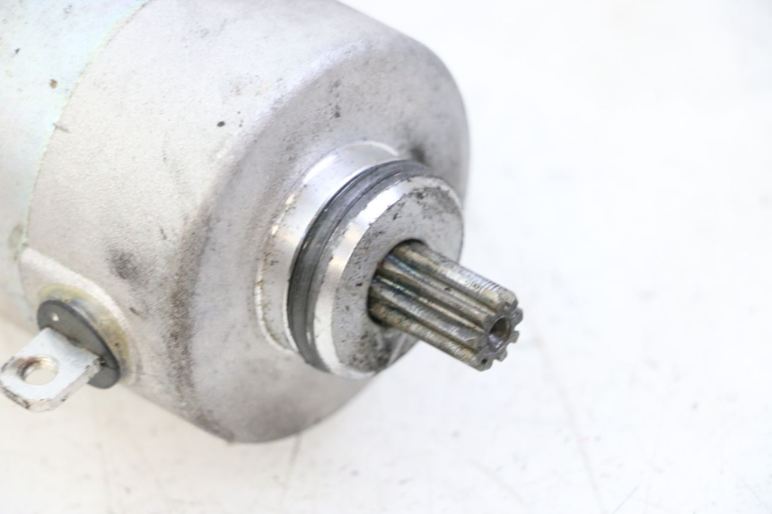photo de MOTOR DE ARRANQUE YAMAHA YP MAJESTY 125 (2002 - 2006) - Outro ângulo de visão