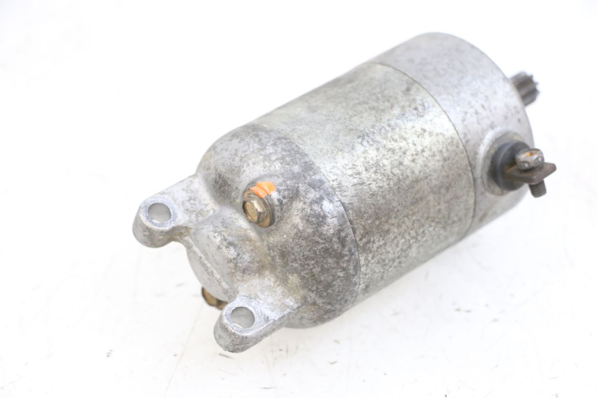 photo de MOTOR DE ARRANQUE YAMAHA YP MAJESTY 125 (2002 - 2006) - Outro ângulo de visão