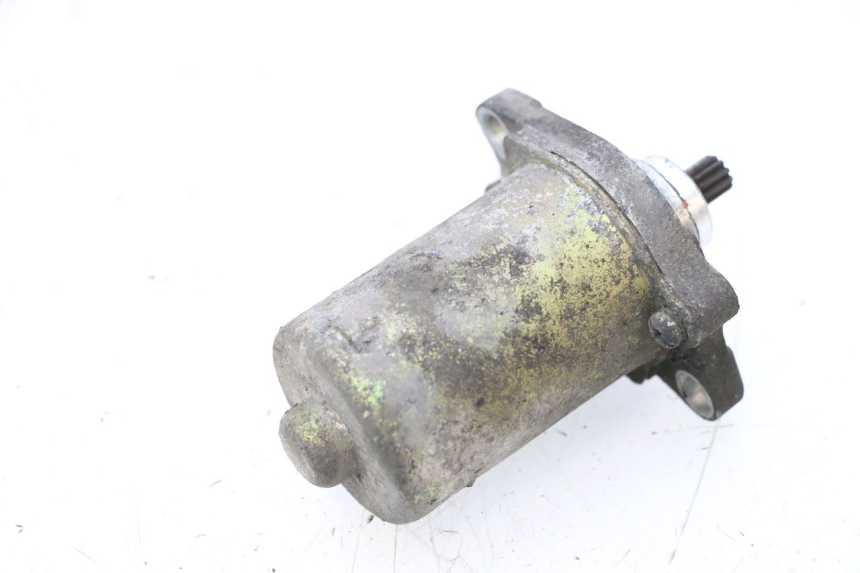 photo de MOTOR DE ARRANQUE PIAGGIO ZIP 2T 50 (2009 - 2019) - Outro ângulo de visão