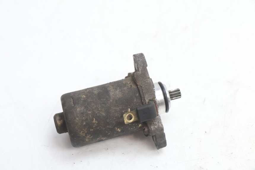 photo de MOTOR DE ARRANQUE PIAGGIO ZIP 2T 50 (2009 - 2019) - Zoom do estado de desgaste
