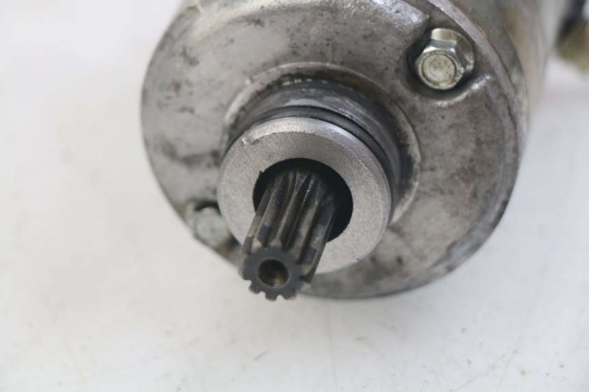 photo de MOTOR DE ARRANQUE KAWASAKI ZX-6R ZX6R 600 (1995 - 1997) - Detalhe da peça