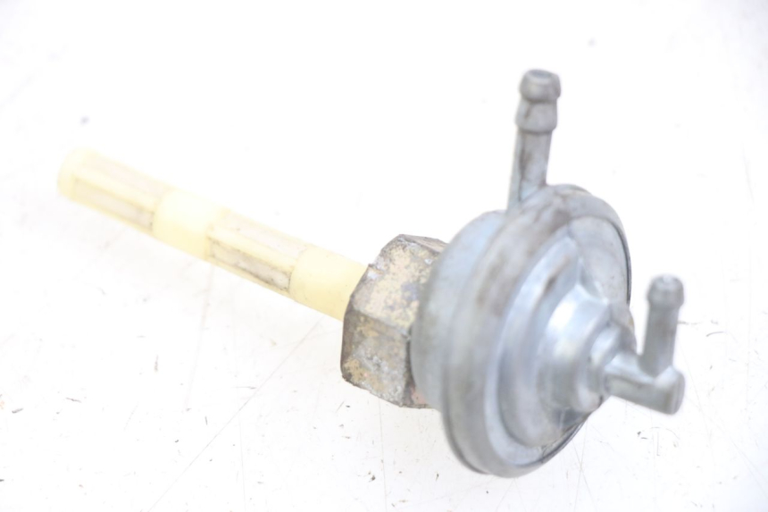 photo de DEPRESSÃO DO RESERVATÓRIO TNT MOTOR FASTINO 4T 50 (2013 - 2019) - Detalhe da peça