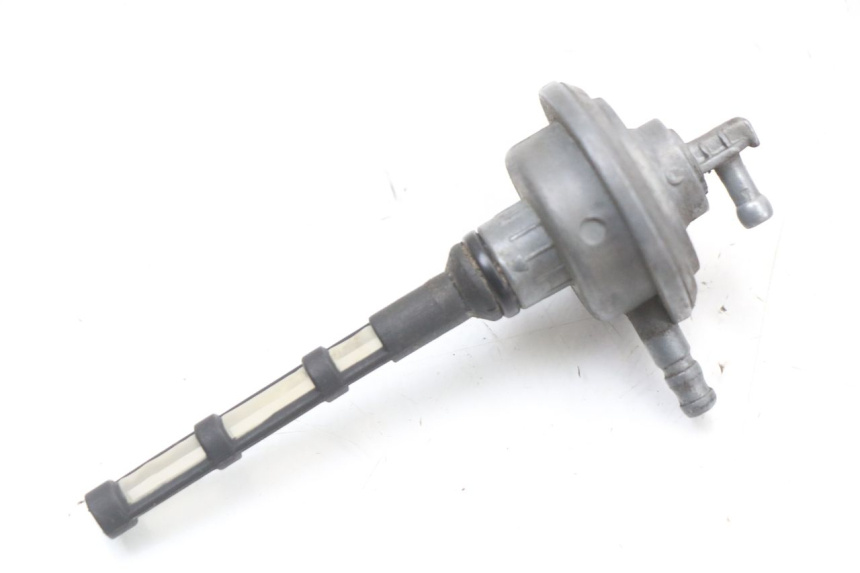 photo de DEPRESSÃO DO RESERVATÓRIO APRILIA SR CARB LC 2T 50 (2004 - 2012) - Detalhe da peça