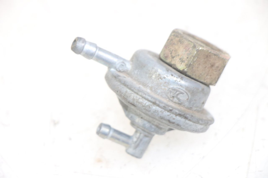 photo de DEPRESSÃO DO RESERVATÓRIO PEUGEOT TWEET 4T 50 (2014 - 2019) - Detalhe da peça