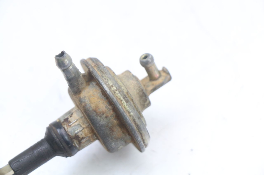 photo de DEPRESSÃO DO RESERVATÓRIO PIAGGIO ZIP RST 50 (1996 - 1998) - Zoom do estado de desgaste