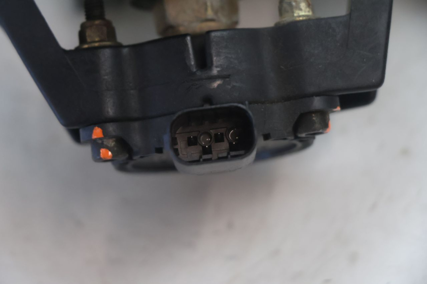 photo de DIREÇÃO ASSISTIDA CAN-AM SPYDER RS 1000 (2008 - 2012) - Estado da superfície