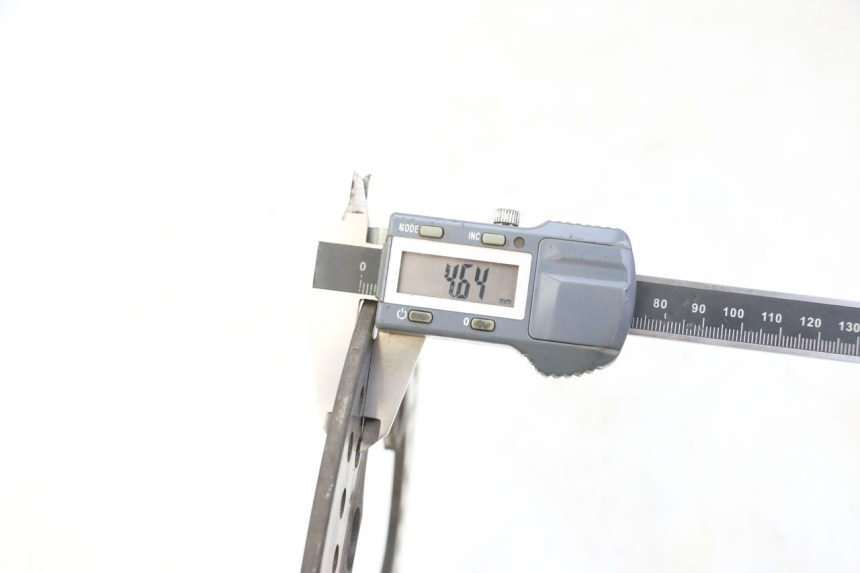photo de DISCO DE FREIO TRASEIRO HONDA FES S-WING SWING ABS 125 (2007 - 2015) - Zoom do estado de desgaste