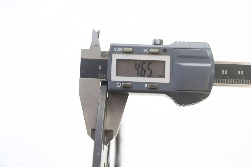 photo de DISCO DE FREIO TRASEIRO YAMAHA FZ6 FAZER S2 600 (2007 - 2011) - Ampliação técnica