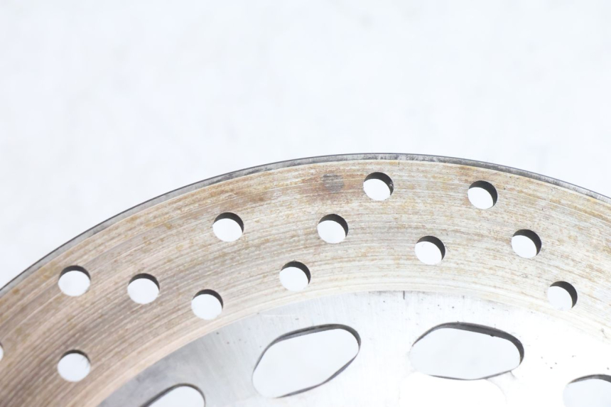 photo de DISCO DE FREIO TRASEIRO YAMAHA FZ8 800 (2010 - 2016) - Zoom do estado de desgaste