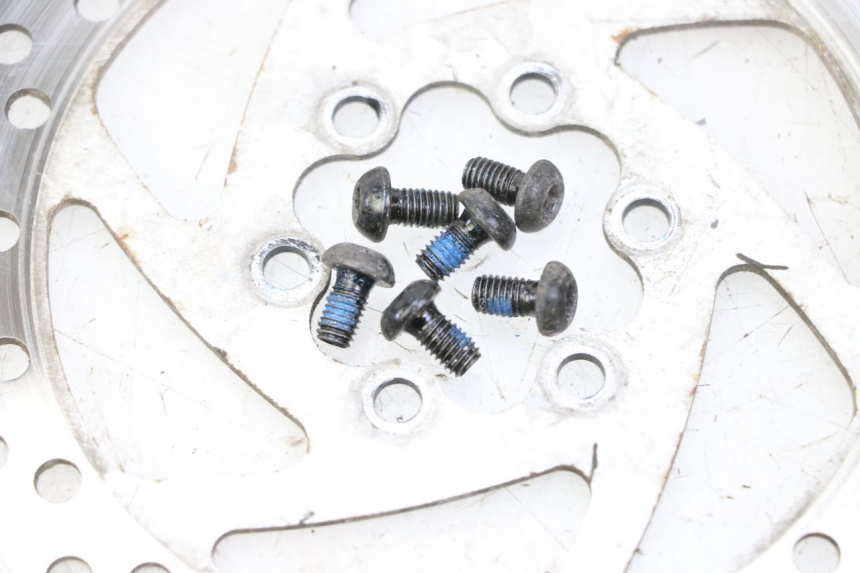 photo de DISCO DE FREIO TRASEIRO HITWAY H5 1 - Pontos de fixação