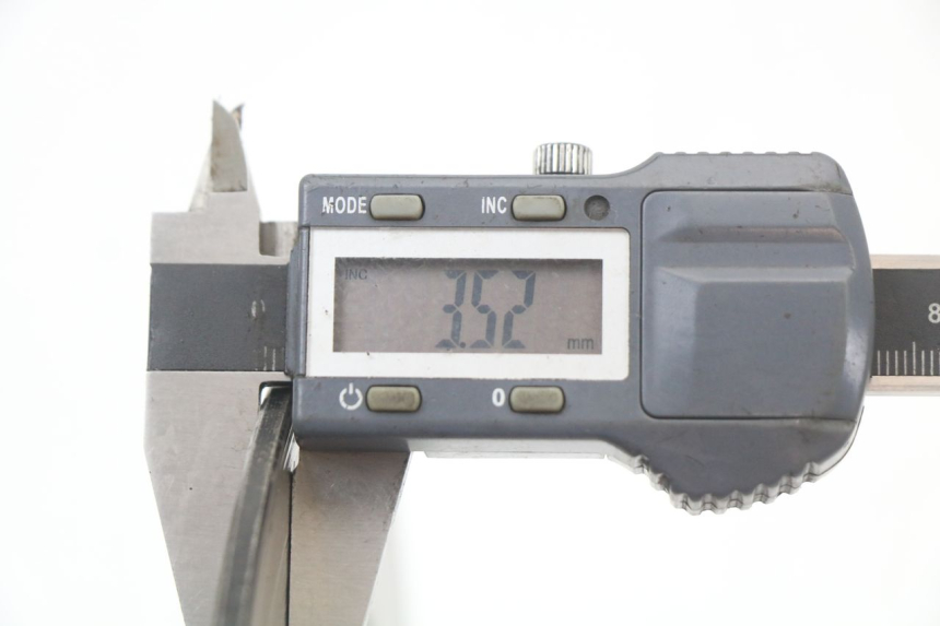 photo de DISCO DE FREIO DIANTEIRO SUZUKI GN 125 (1997 - 2000) - Ampliação técnica