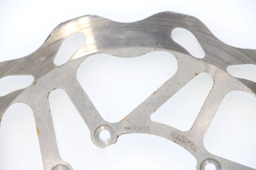 photo de DISCO DE FREIO DIANTEIRO RIEJU MRT PRO SUPERMOTARD 50 (2007 - 2018) - Detalhe da peça