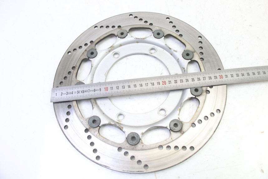 photo de DISCO DE FREIO DIANTEIRO TRIUMPH SPRINT 900 (1995 - 1998) - Zoom do estado de desgaste