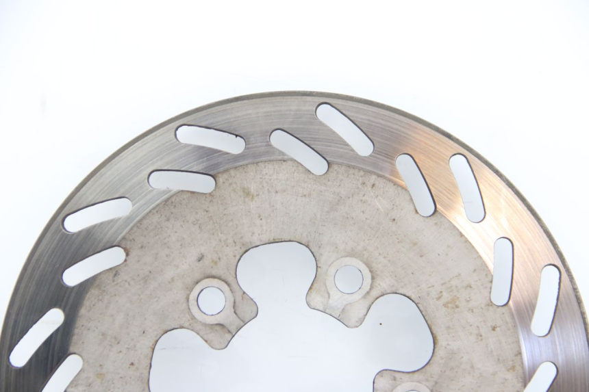 photo de DISCO DE FREIO DIANTEIRO PEUGEOT TWEET 4T 50 (2010 - 2014) - Pontos de fixação