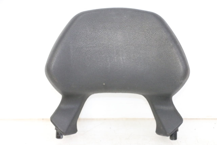 photo de ENCOSTO SYM JOYMAX 125 (2010 - 2017) - Detalhe da peça