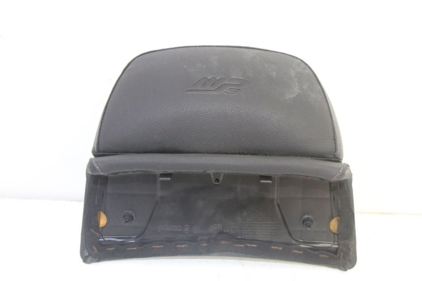 photo de ENCOSTO PIAGGIO MP3 125 (2006 - 2014) - Estado da superfície
