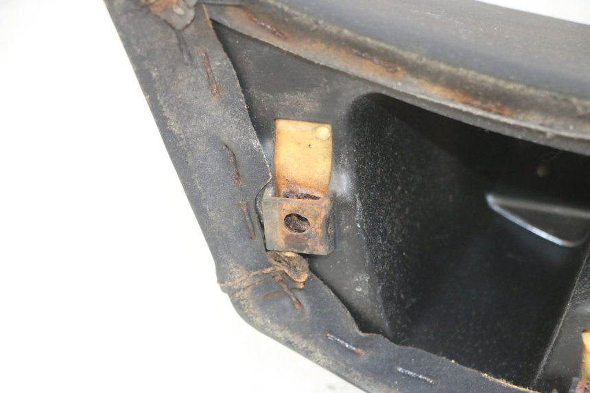 photo de ENCOSTO PEUGEOT SATELIS 125 (2013 - 2018) - Ampliação técnica