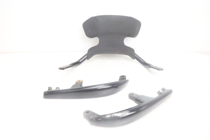 photo de ENCOSTO YAMAHA XMAX X-MAX 125 (2006 - 2009) - Vista de perto