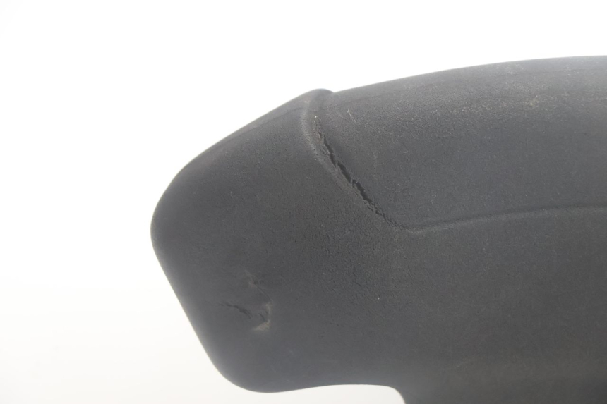 photo de ENCOSTO YAMAHA XMAX X-MAX 125 (2006 - 2009) - Outro ângulo de visão
