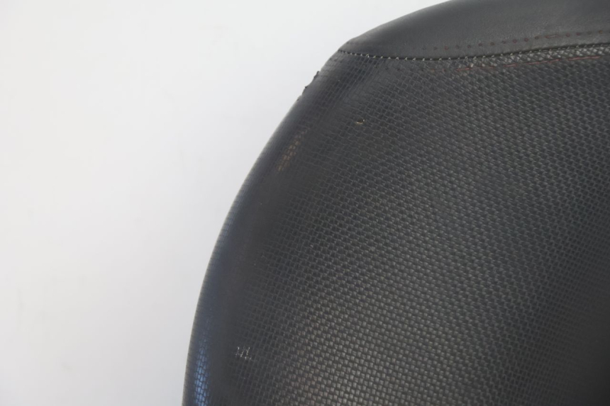 photo de ENCOSTO YAMAHA X-MAX XMAX 125 (2010 - 2013) - Zoom do estado de desgaste