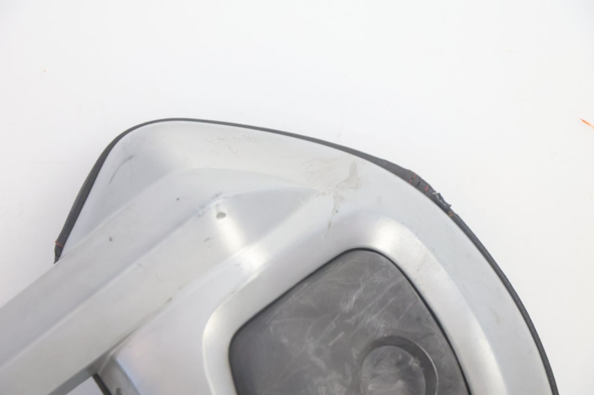photo de ENCOSTO YAMAHA X-MAX XMAX 125 (2010 - 2013) - Peça verificada