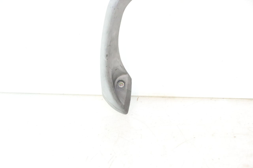 photo de Encosto PIAGGIO X8 STREET 125 (2006 - 2007) - Zoom do estado de desgaste