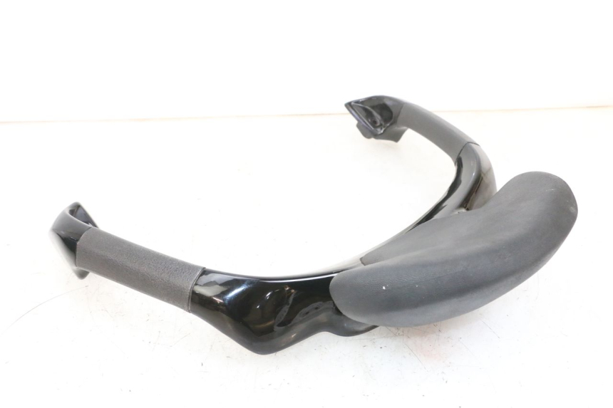 photo de ENCOSTO PIAGGIO XEVO - X EVO 125 (2007 - 2017) - Pontos de fixação