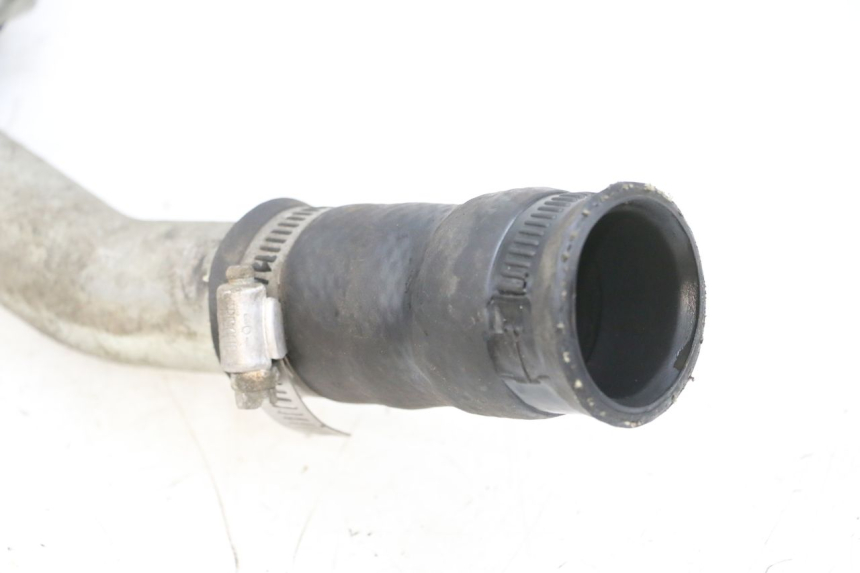 photo de MANGUEIRA DE COMBUSTÍVEL SUZUKI BURGMAN 650 (2013 - 2020) - Zoom do estado de desgaste
