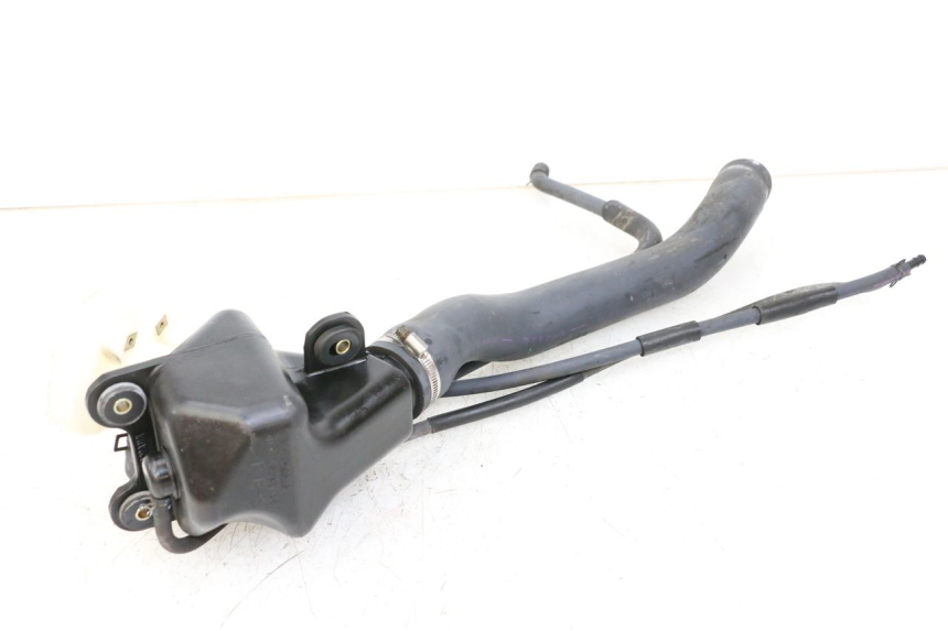 photo de MANGUEIRA DE COMBUSTÍVEL MBK FLAME X 125 (2007 - 2016) - Zoom do estado de desgaste