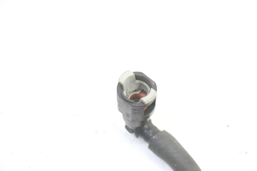 photo de MANGUEIRA DO INJETOR SUZUKI GSR 750 (2011 - 2017) - Zoom do estado de desgaste