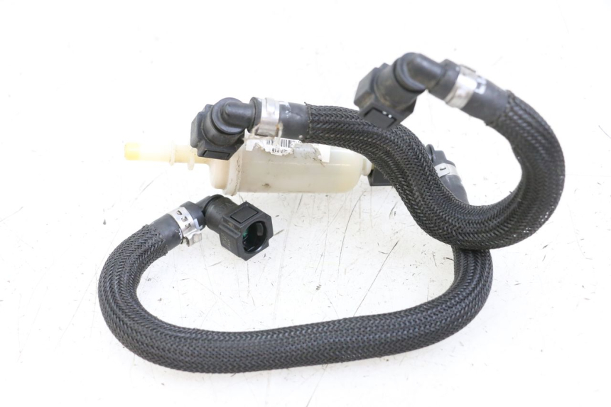 photo de MANGUEIRA DO INJETOR HUSQVARNA SVARTPILEN 401 (2018 - 2023) - Zoom do estado de desgaste