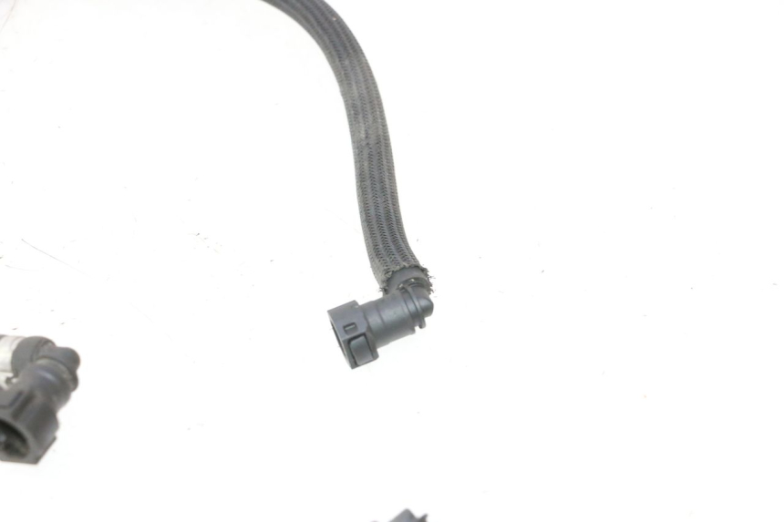 photo de MANGUEIRA DO INJETOR PEUGEOT KISBEE 4T 50 (2023 - 2026) - Outro ângulo de visão
