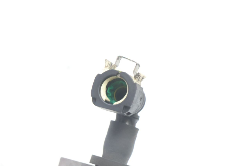 photo de MANGUEIRA DO INJETOR PIAGGIO LIBERTY IGET 4T 50 (2021 - 2025) - Outro ângulo de visão