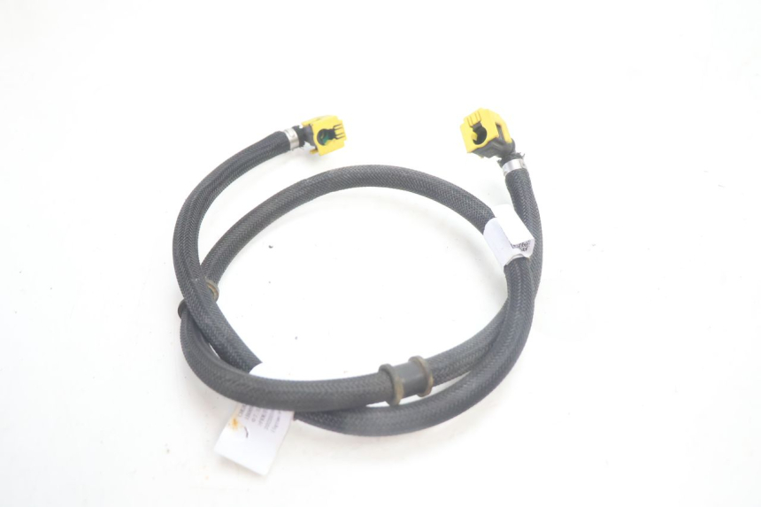 photo de MANGUEIRA DO INJETOR PIAGGIO MP3 HPE 530 (2022 - 2026) - Zoom do estado de desgaste