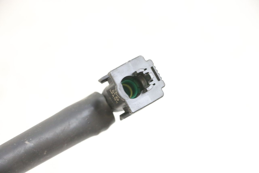 photo de MANGUEIRA DO INJETOR YAMAHA TRICITY 300 (2020 - 2024) - Zoom do estado de desgaste