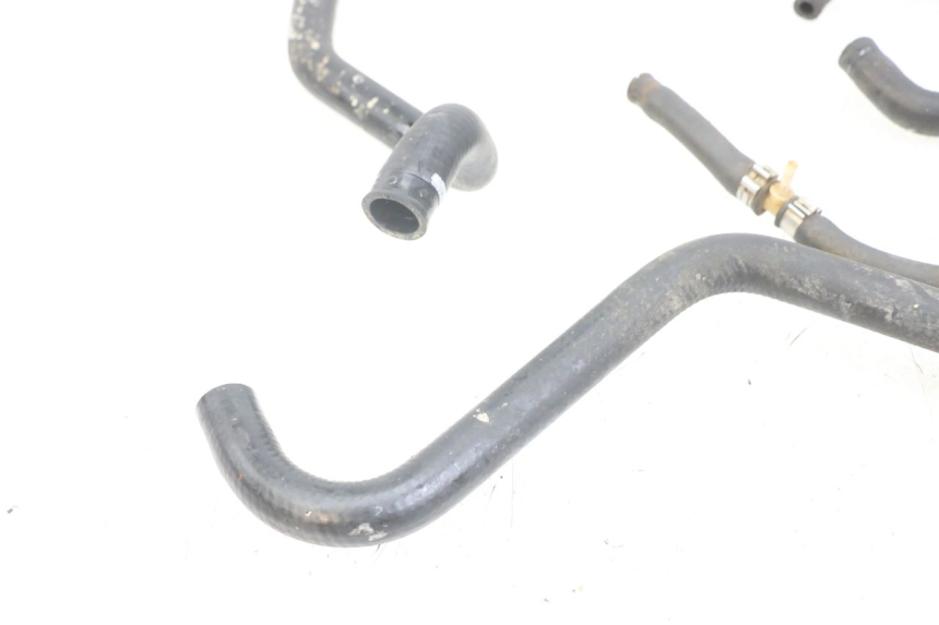 photo de MANGUEIRA DO RADIADOR YAMAHA AEROX 2T 50 (2013 - 2017) - Vista geral