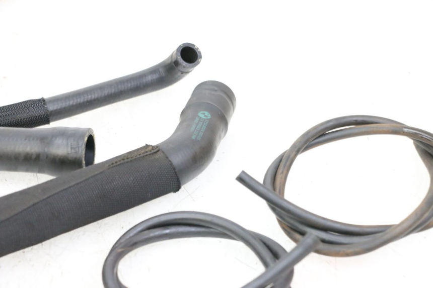 photo de MANGUEIRA DO RADIADOR BMW S RR ABS S1000RR 1000 (2015 - 2018) - Pontos de fixação