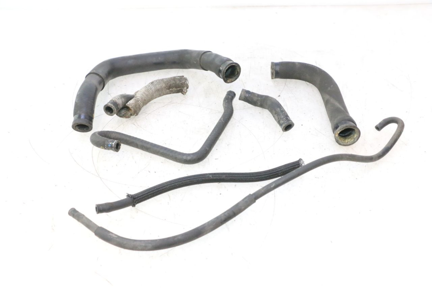 photo de MANGUEIRA DO RADIADOR SUZUKI BURGMAN EXECUTIVE ABS 650 (2006 - 2012) - Ampliação técnica