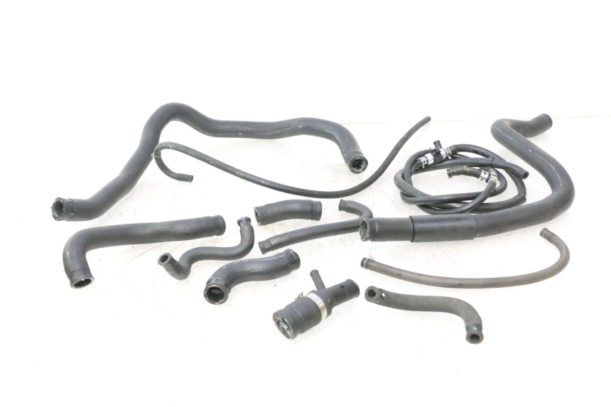 photo de MANGUEIRA DO RADIADOR HONDA FJS SILVER WING SILVERWING 400 (2005 - 2008) - Vista principal
