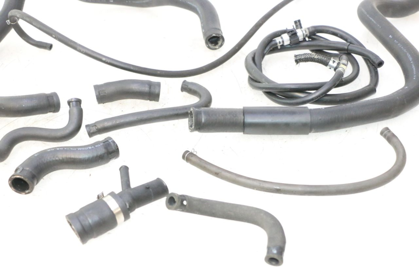 photo de MANGUEIRA DO RADIADOR HONDA FJS SILVER WING SILVERWING 400 (2005 - 2008) - Vista geral