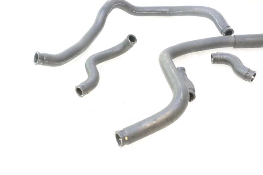 photo de MANGUEIRA DO RADIADOR HONDA FJS SILVER WING SILVERWING 400 (2005 - 2008) - Detalhe da peça